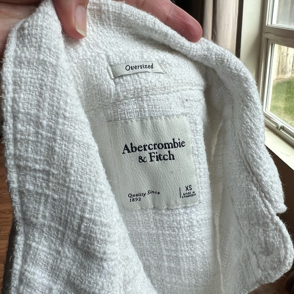 Abercrombie and fitch oversized long sleeve - Picture 4 of 4